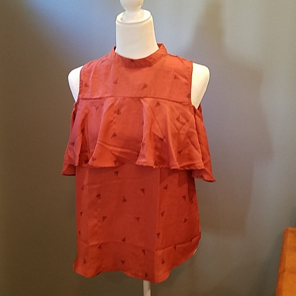 Brick cold shoulder sailboat blouse